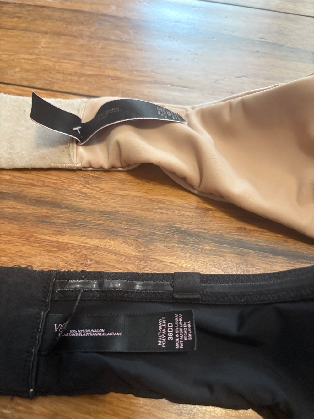 Victoria’s Secret 36DD Bras Lot of 2 Strapless Black Nude Multiway Very Sexy - Picture 7 of 8